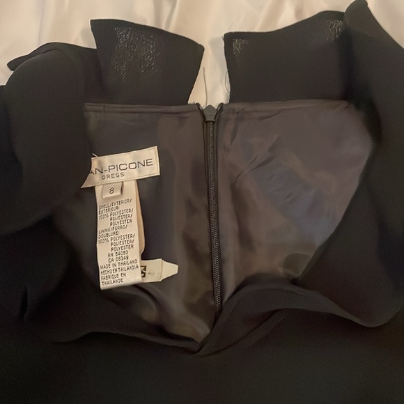 Evan Picone Classic Black Dress - Picture 3 of 3